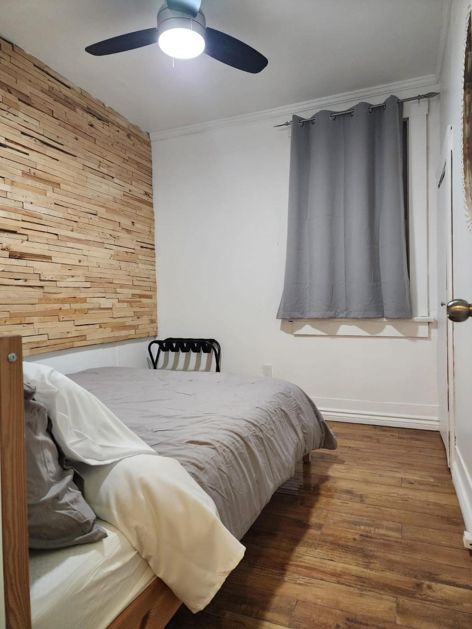Apartment 2-bed House For Downtown, Stampede & Mountains