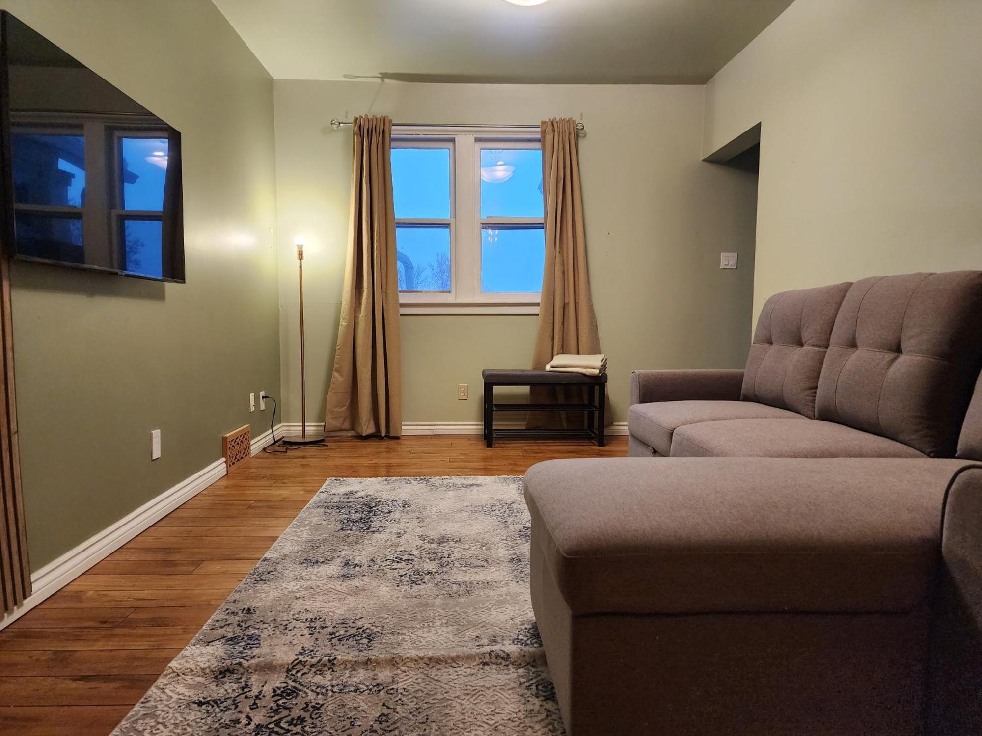 2-bed House For Downtown, Stampede & Mountains Apartment Calgary
